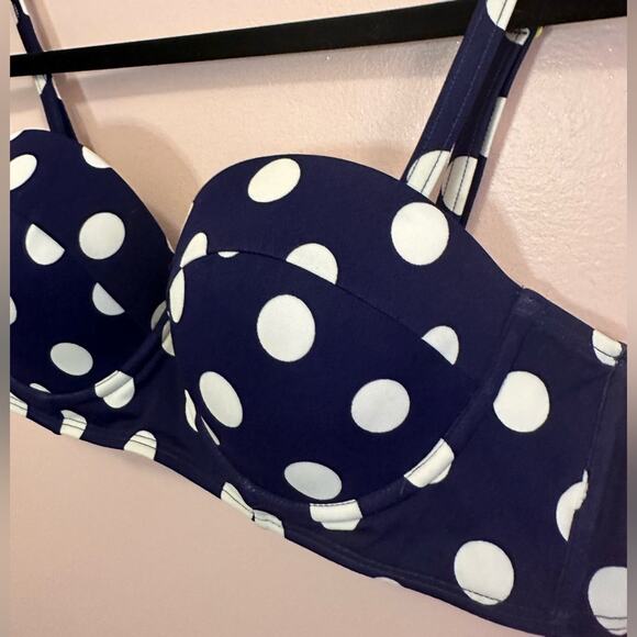 Boden Blue and White Polka Dot Bikini Top 36A - Picture 2 of 6